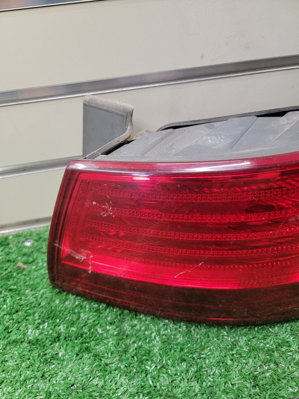 🔥09-10 Hyundai Sonata Tail Light Assembly Chrome Right Passenger Side Outer OEM