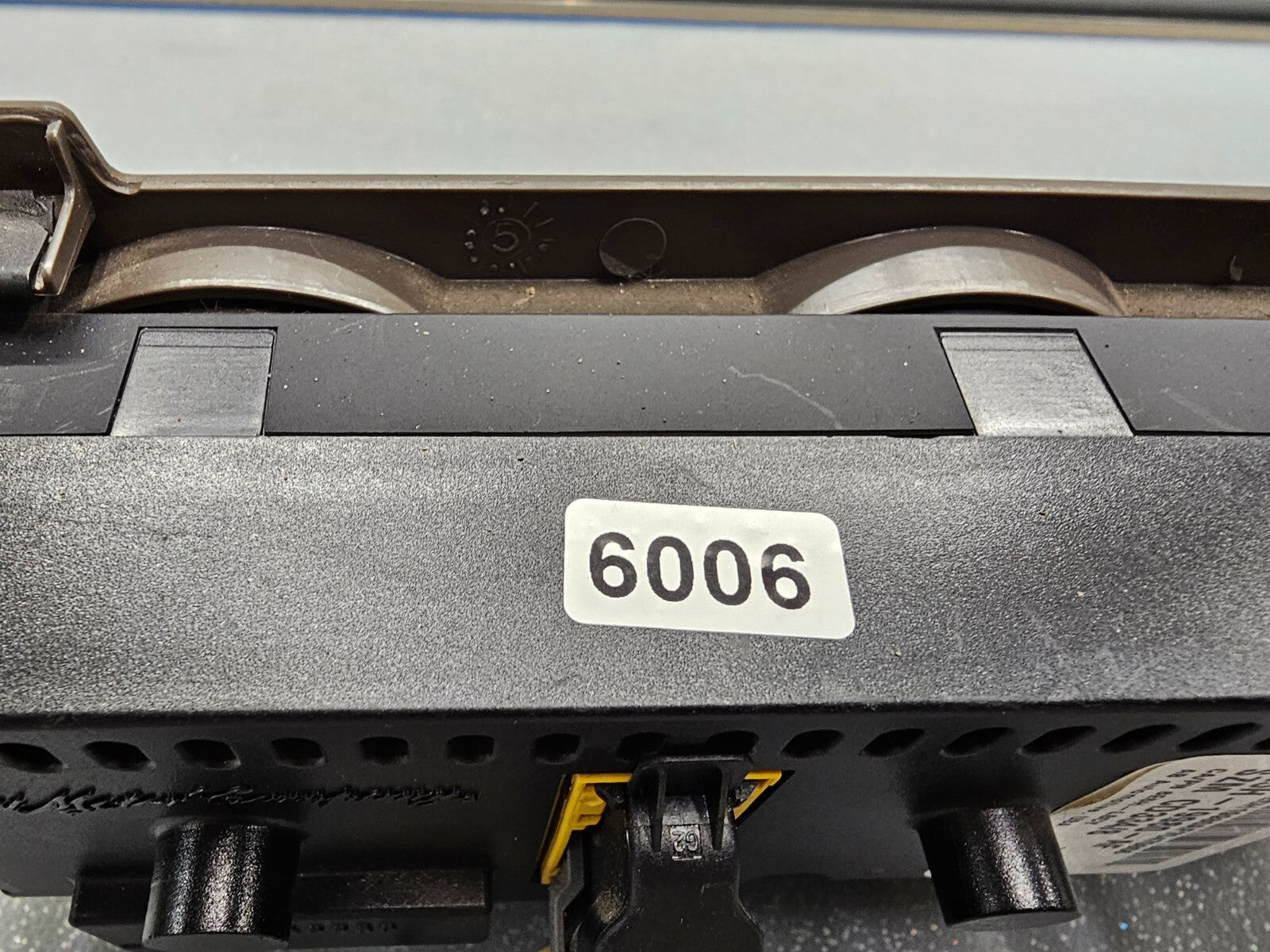 06-09 Ford Fusion Milan Dash Heater Temperature Climate Control Conditioner OEM