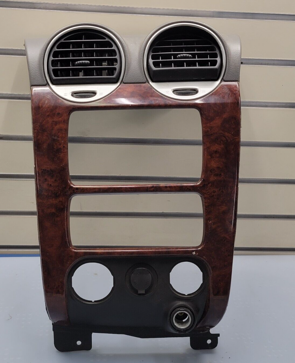 🔥03-08 GMC ENVOY XL FRONT RADIO DASH VENT BEZEL CLIMATE CONTROL WOODGRAIN B45