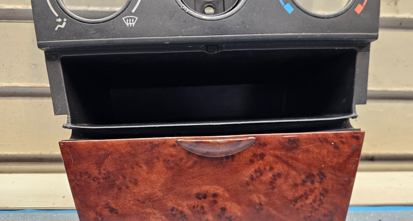 🔥03-08 TOYOTA COROLLA CENTER DASH CLIMATE TEMPERATURE CONTROL PANEL BLACK/WOOD