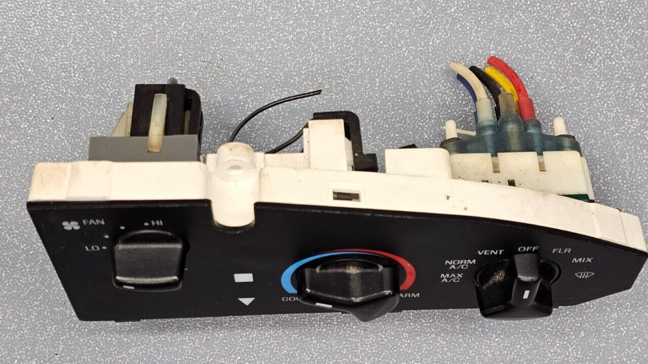 97-03 Ford Econoline E150 Dash AC Heater Temperature Climate Control Conditioner
