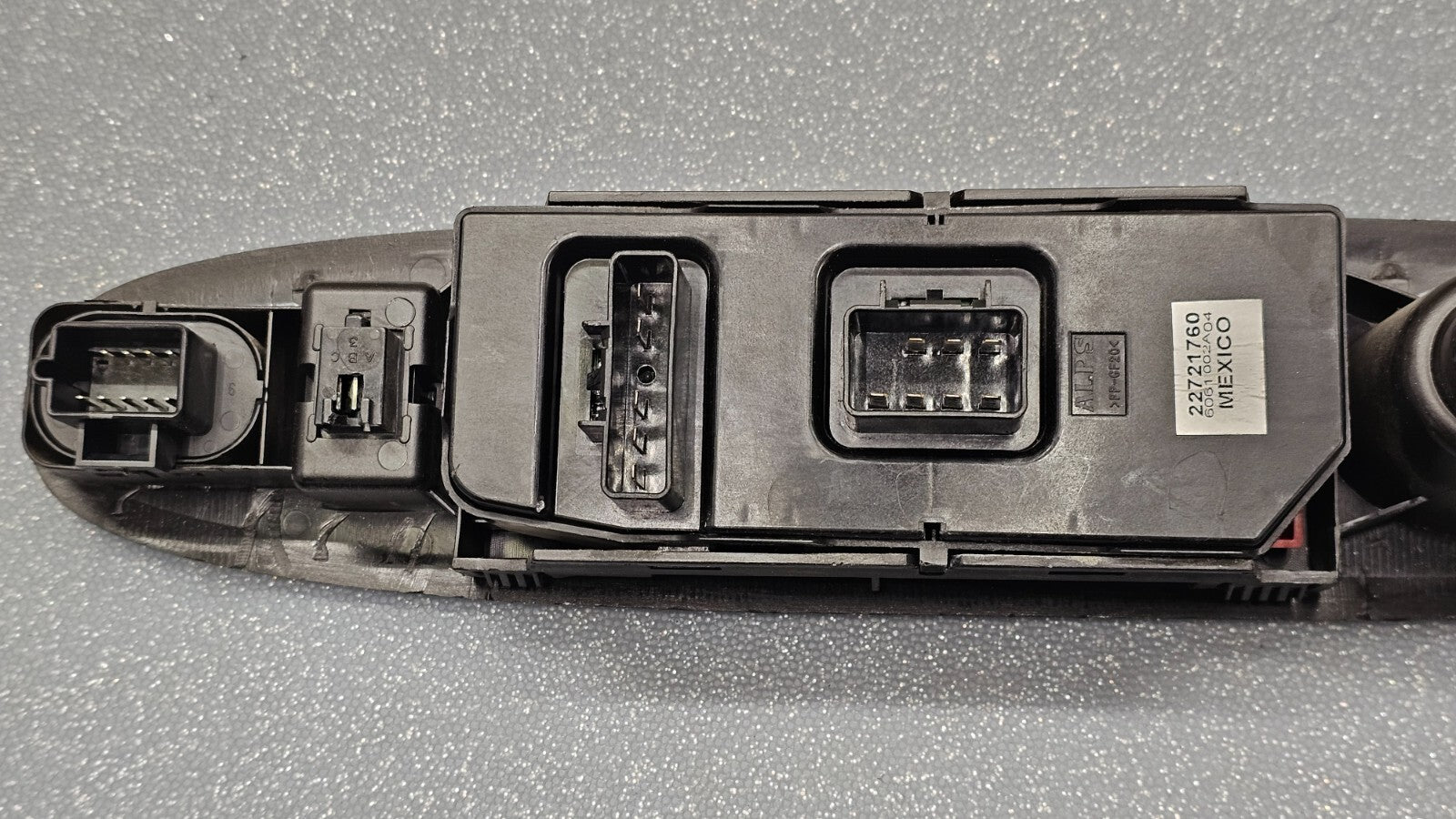 🔥05-10 Cobalt G5 Left Driver Master Power Window Switch Control Assembly SILVER
