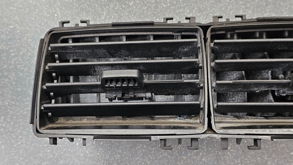 🔥06-10 Explorer Mountaineer Dash Center AC A/C Air Vent Heater Panel Bezel OEM