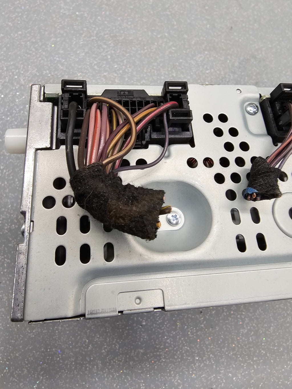🔥13 - 15 Ford Escape OEM Single CD AM FM MP3 Radio Block/FE
