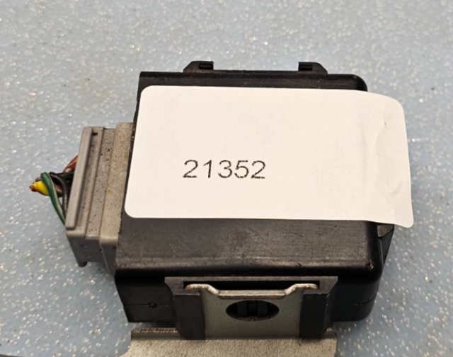 🔥00-02 QX4 PATHFINDER Signal Control Module Receiver Computer Unit OEM