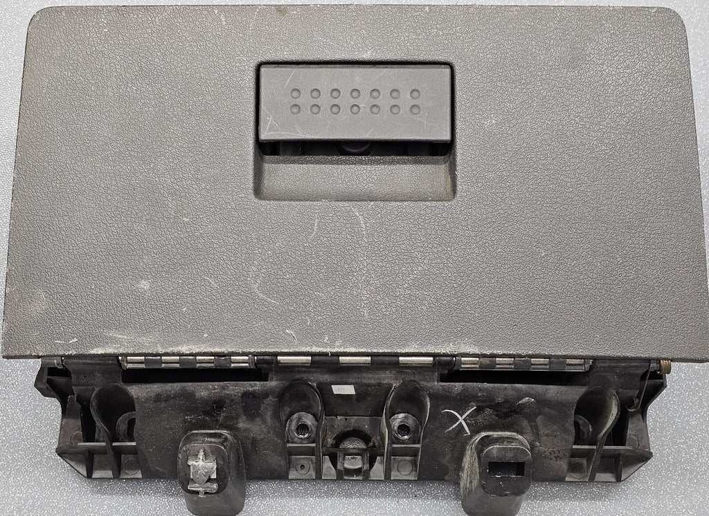06-08 Dodge Ram 1500 Dash Cup Holder Drink Holder Ash Tray Compartment GRAY CH8