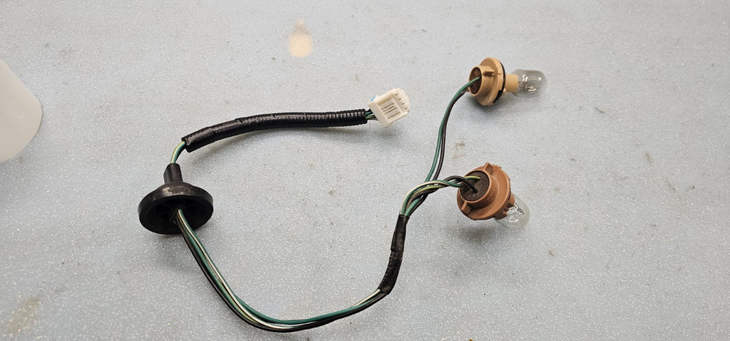 🔥2008-2013 NISSAN ROGUE TAIL BRAKE LIGHT LAMP BULB WIRING HARNESS OEM