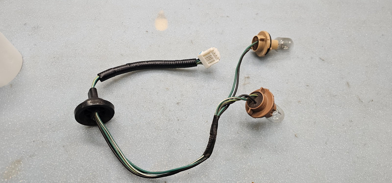 🔥2008-2013 NISSAN ROGUE TAIL BRAKE LIGHT LAMP BULB WIRING HARNESS OEM