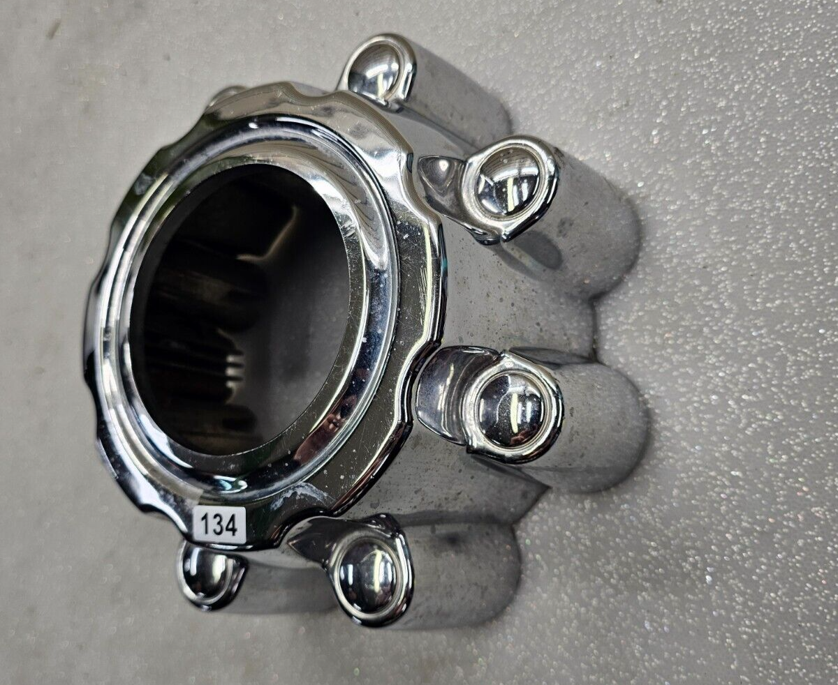 99-04 Ford F250 Excursion Super Duty Front Rear Wheel Center Cap Hubcap Silver