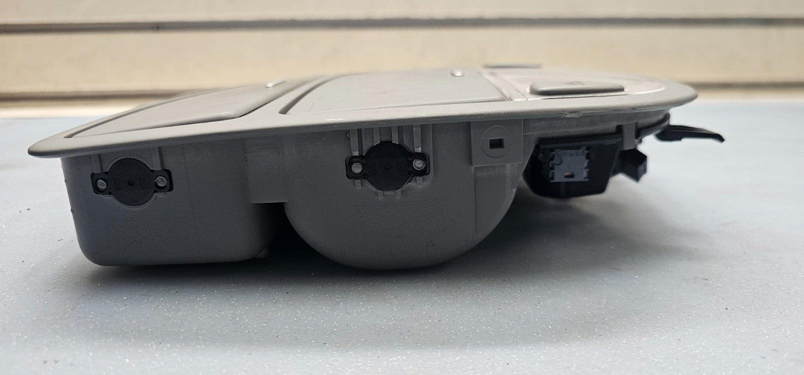 🔥07-12 HYUNDAI SANTA FE FRONT OVERHEAD CONSOLE DOME MAP LIGHT LAMP SUNROOF GRAY