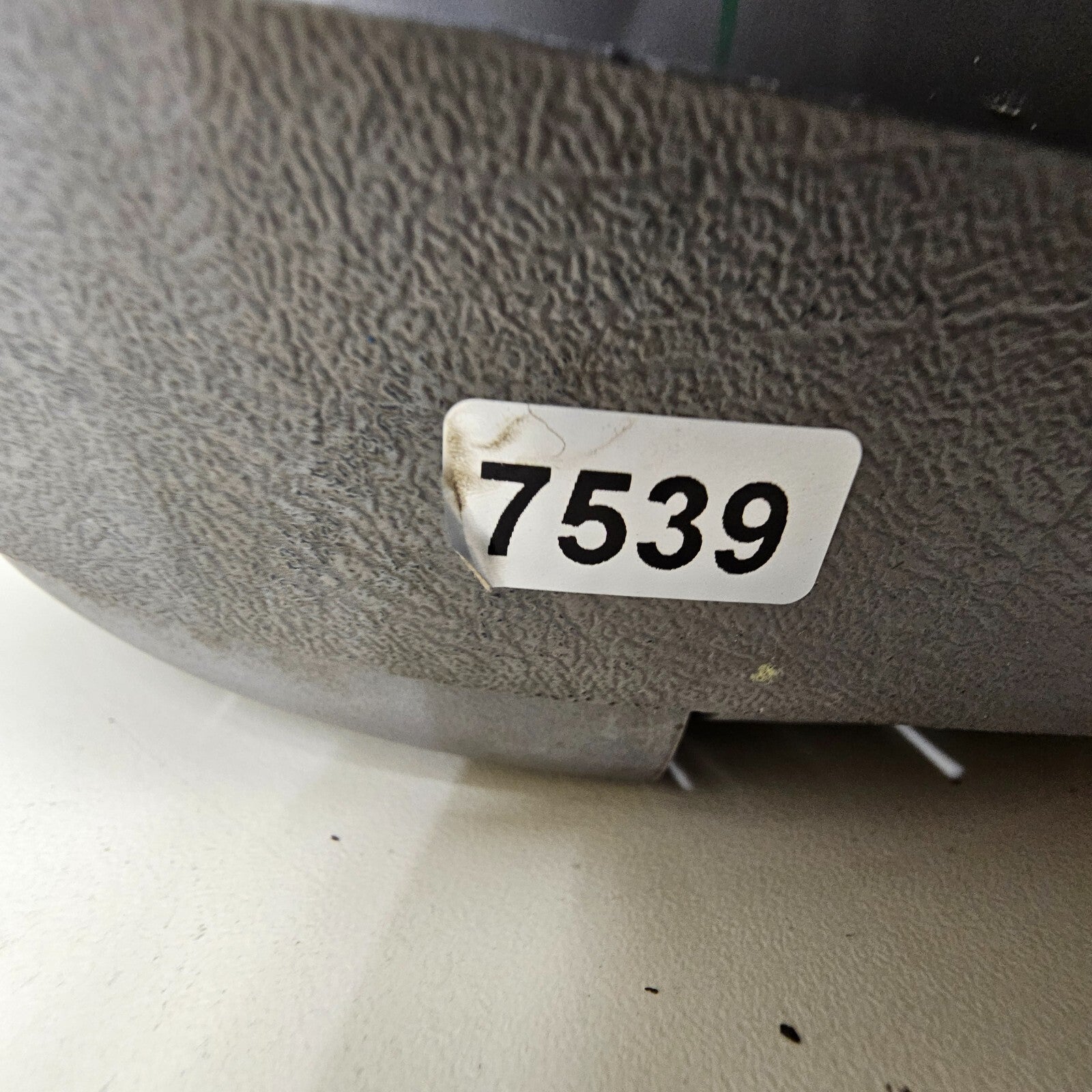 95-99 CHEVY GMC TRUCK CK Instrument Cluster Speedometer Dash Bezel Black/Gray C3
