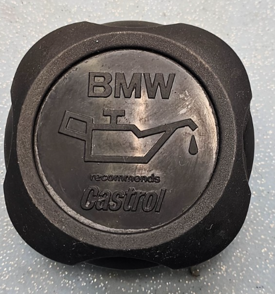 🔥90-10 BMW E36 E46 328 E39 528 E53 X5 Engine Oil Filler Cap Lid Castrol Black