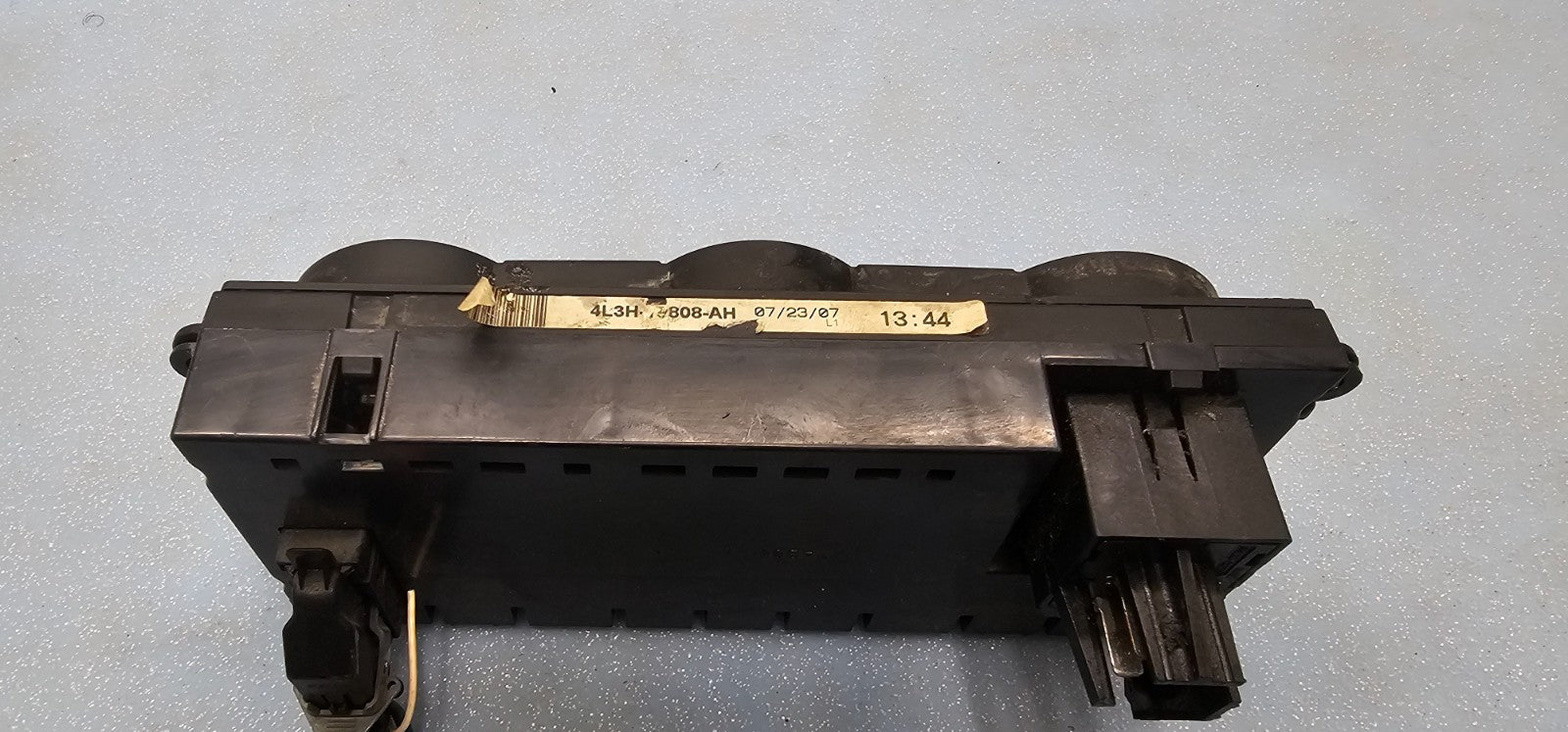 94-00 Ford Mustang Dash A/C Heater Climate Temperature Control Panel Conditioner