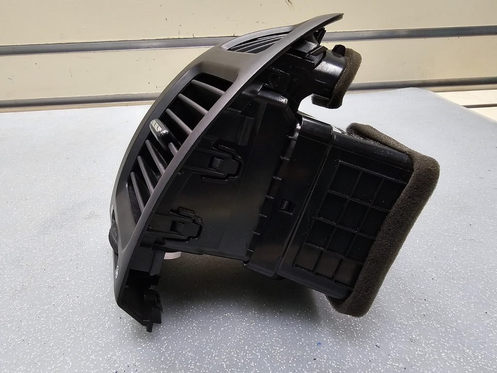 🔥06-12 Kia Sedona Front Left Driver Dash A/C Air Vent Heater Assembly Black OEM