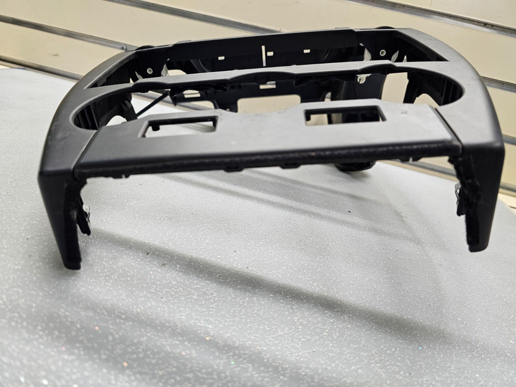 🔥08-15 Land Rover LR2 Dash Center Radio Stereo Display Bezel Trim Panel Gray