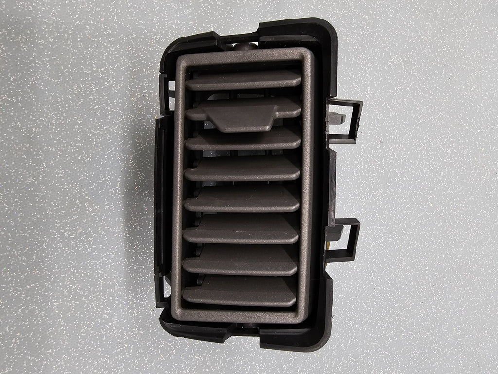 🔥04-07 NISSAN TITAN ARMADA QX56 Right Passenger Dash Center AIR VENT BLACK OEM
