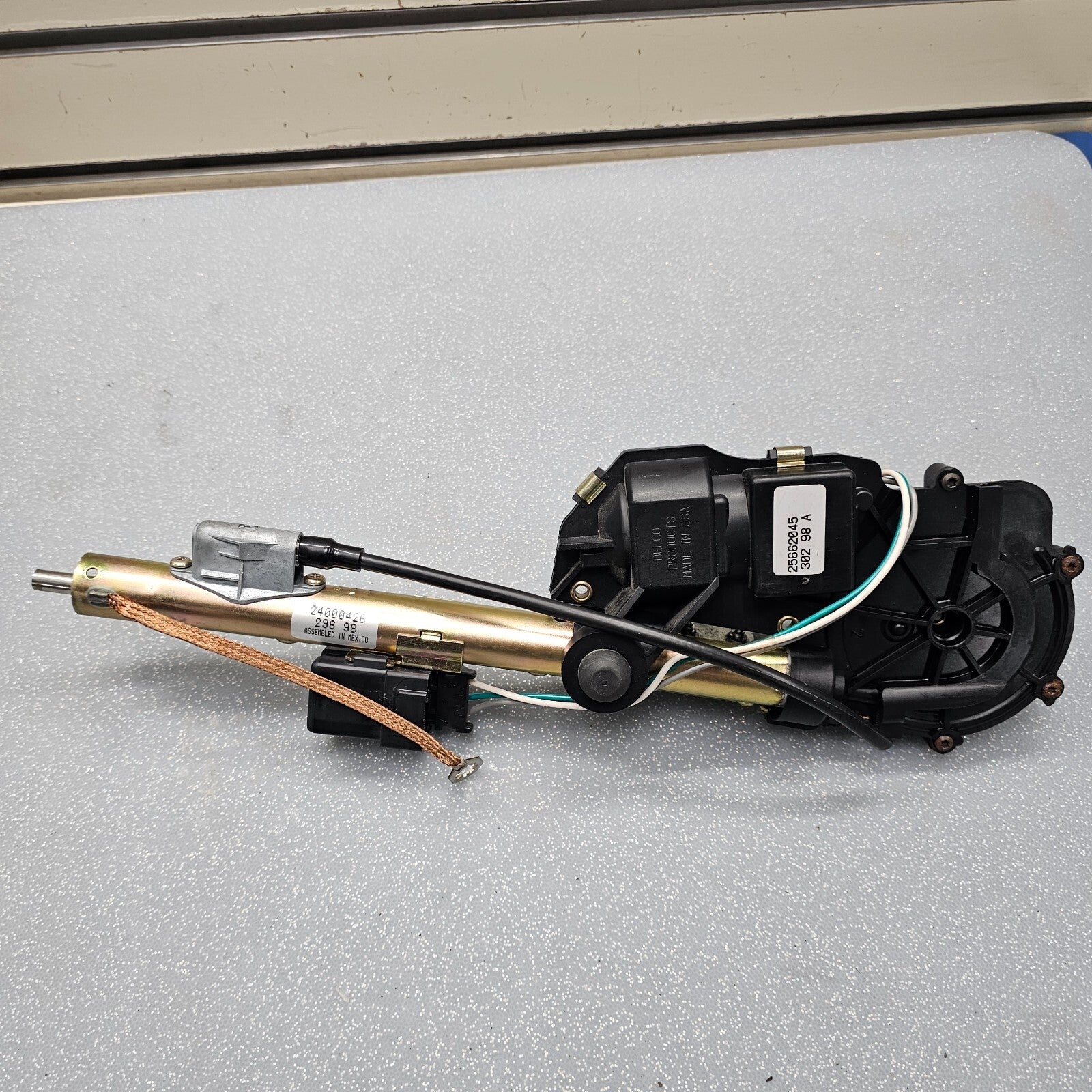 🔥92-02 CADILLAC DEVILLE SEVILLE ELDORADO RAER POWER RADIO STEREO ANTENNA MOTOR