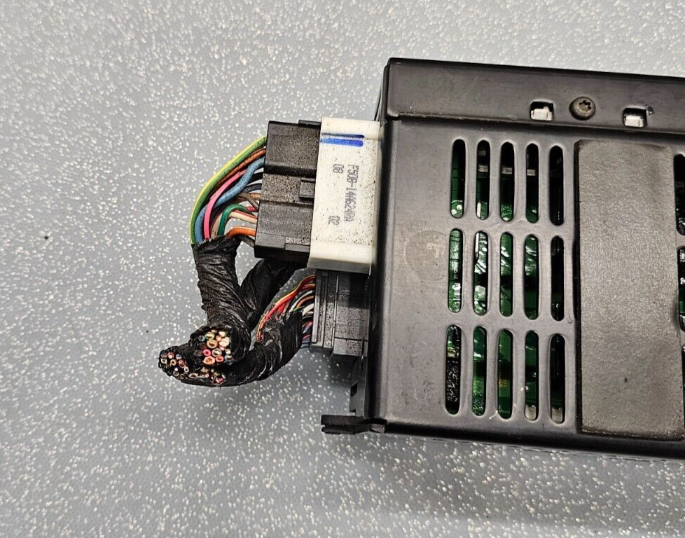 🔥01-04 MERCURY GRAND CROWN VIC LIGHTING CONTROL MODULE   1W7T-13C788-AB/AC/AD