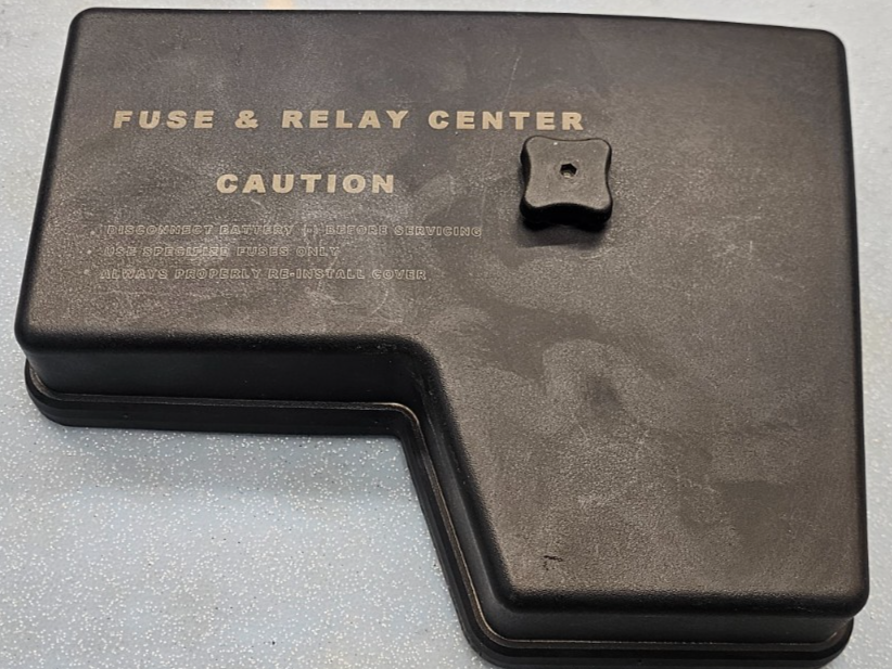 🔥02-05 Dodge Ram 1500 Relay Fuse Box Center Cover Lid Top TIPM Engine Bay