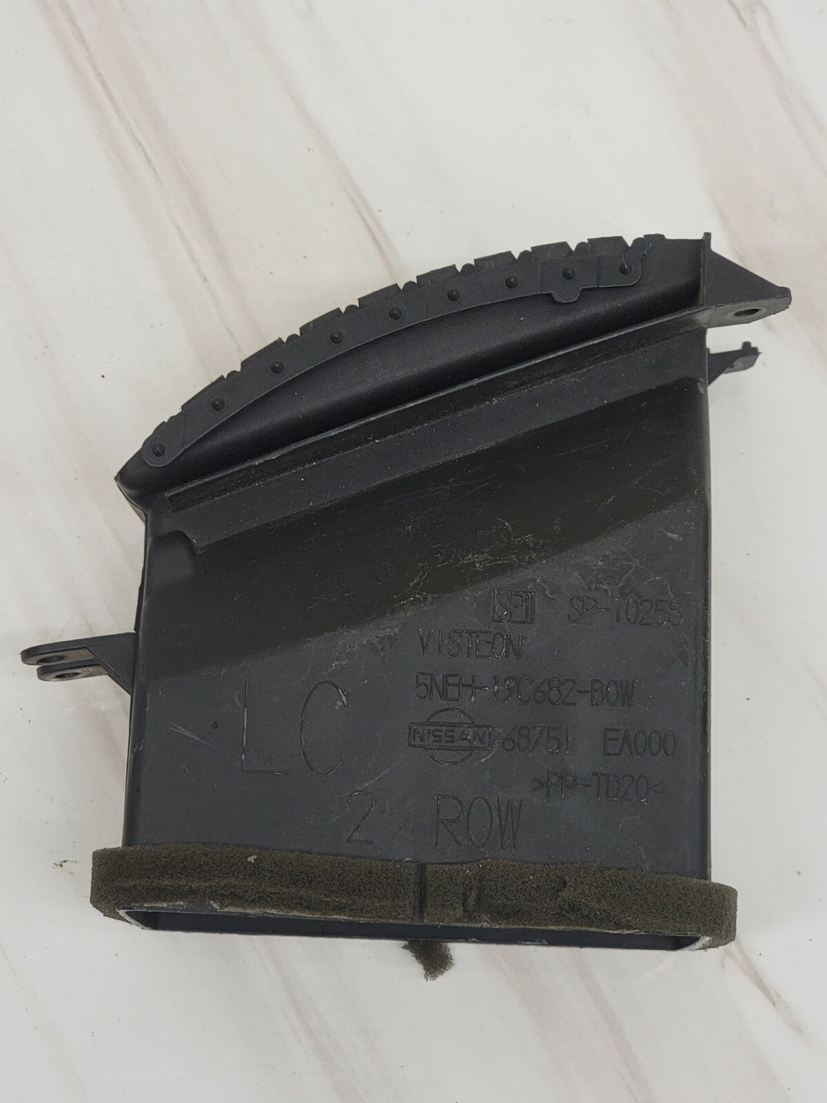 🔥05-08 Nissan Xterra Pathfinder  Dash Bezel Vent