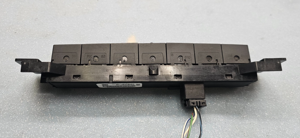 🔥08-10 Grand Cherokee Commander Hazard Light Parking Assist Control Switch 