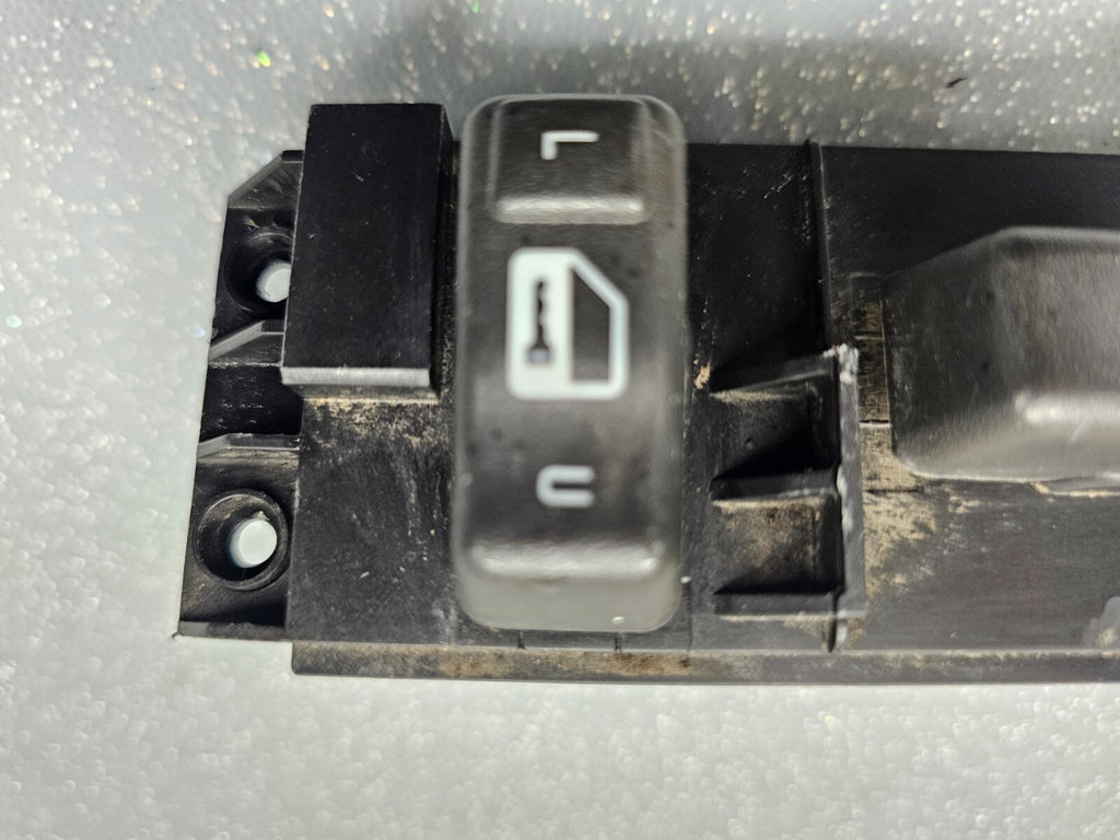 🔥99-02 Silverado SIERRA RIGHT Passenger Power Window Switch Lock Assembly WS3