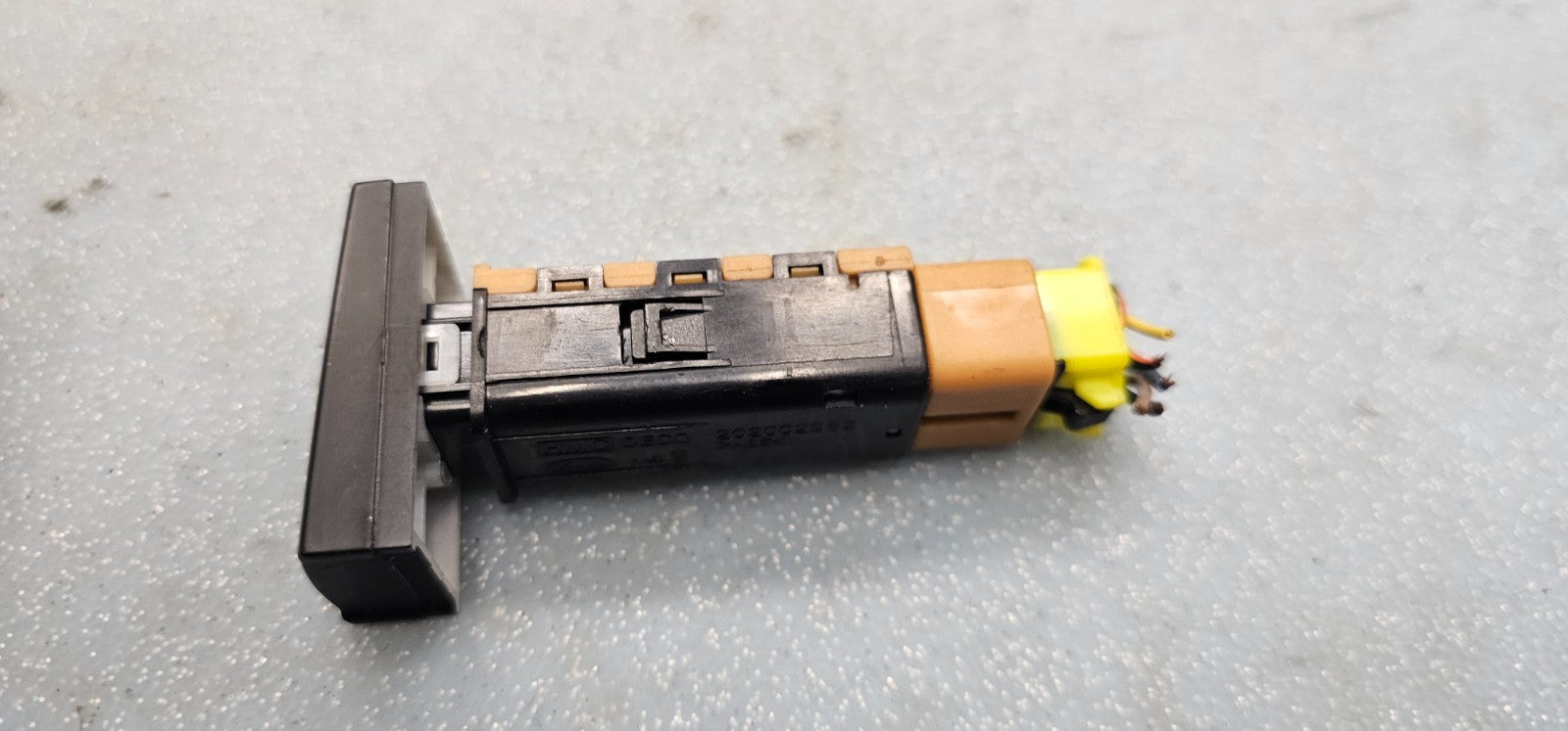 🔥09-12 HYUNDAI SANTA FE Rear Window Heating Heated Switch Button Assy Black OEM