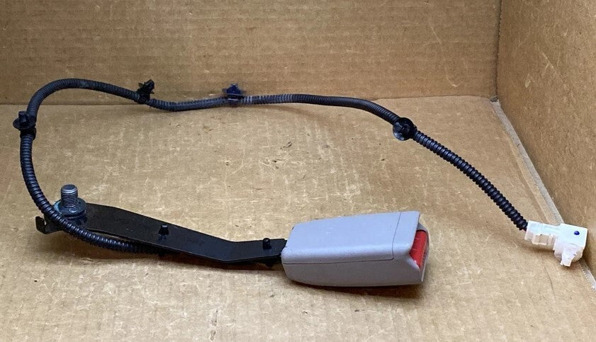 🔥2008-2012 Honda Accord Front Left Driver Side Seat Belt Seatbelt Buckle Gray