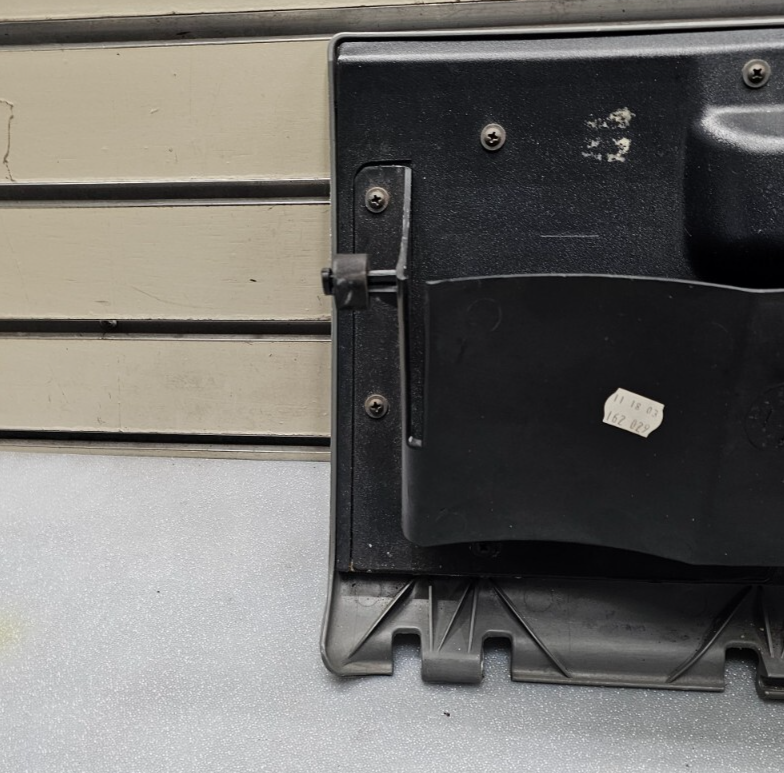 🔥01-10 PT CRUISER Dash Glove Box compartment Instrument Panel Assembly Gray