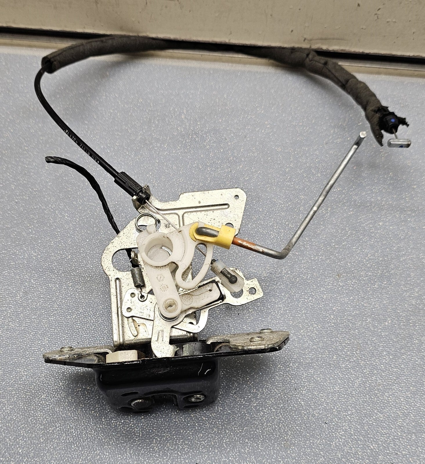 🔥07-16 JEEP PATRIOT 07-11 DODGE  NITRO REAR LIFT GATE LOCK LATCH ACTUATOR OEM