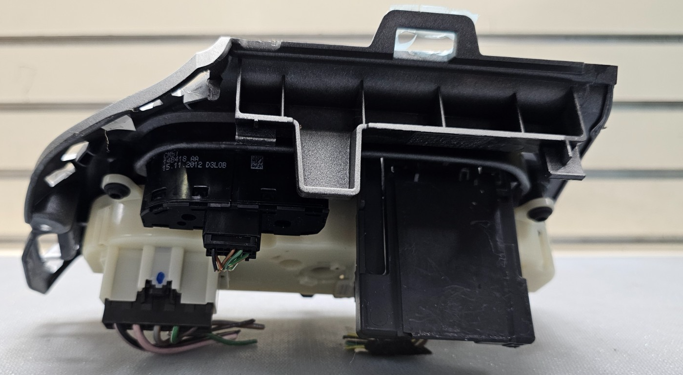 🔥12-14 FORD FOCUS A/C HEATER CLIMATE CONTROL Dash Bezel Temperature SILVER OEM