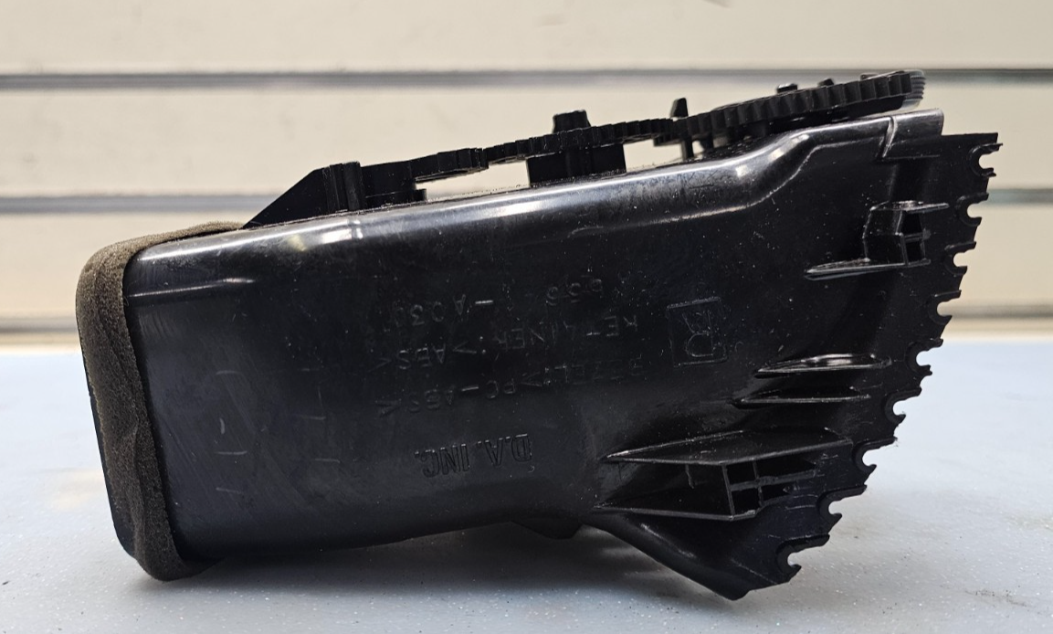 🔥02-06 TOYOTA CAMRY RIGHT PASSENGER DASH AIR VENT CONDITIONING HEATER BLACK