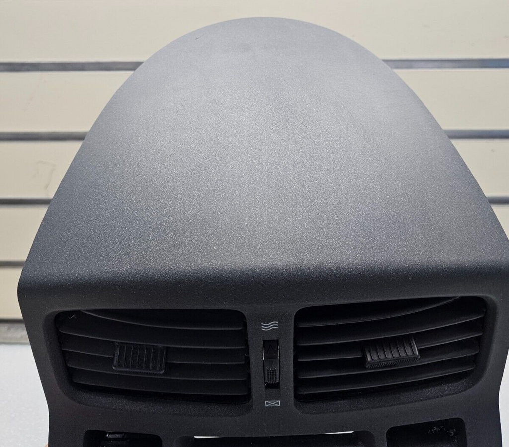 🔥2001-2006 HYUNDAI SANTA FE OEM CENTER DASH RADIO HEAT AC VENT TRIM BEZEL BLACK