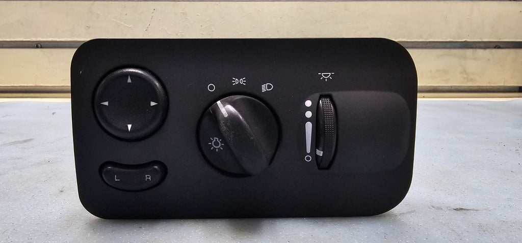 01-07 Caravan Town Country Headlight Fog Light Mirror Power Control Switch Black