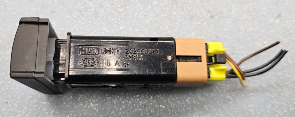 🔥09-12 HYUNDAI SANTA FE Rear Window Heating Heated Switch Button Assembly OEM