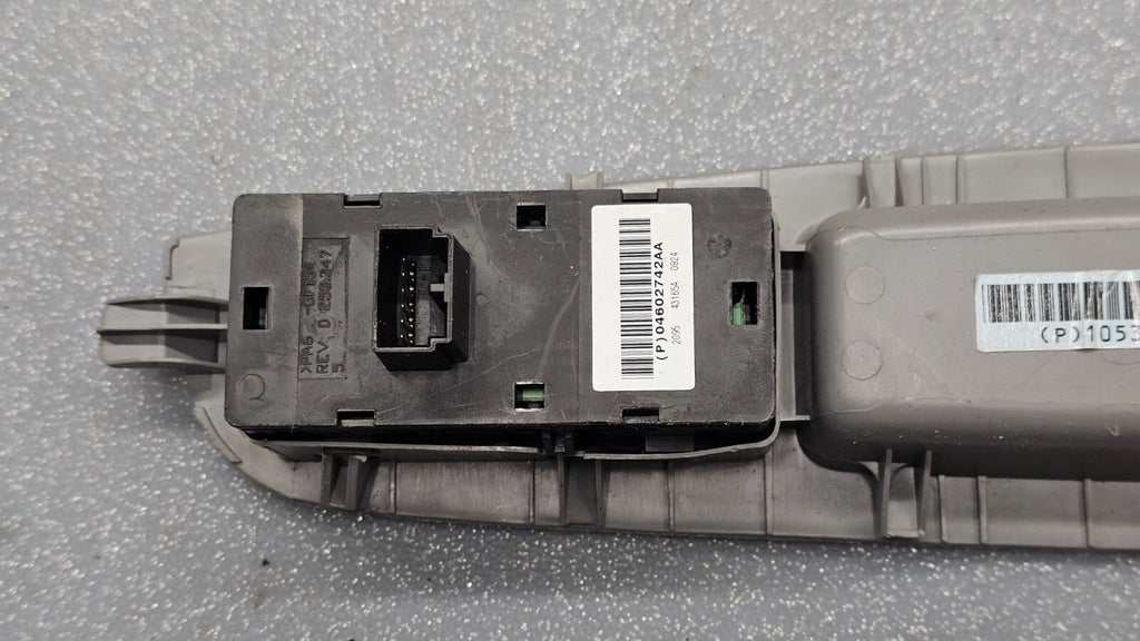 07-11 Charger Dakota Chrysler 200 300 Right Passenger Power Window Switch Gray