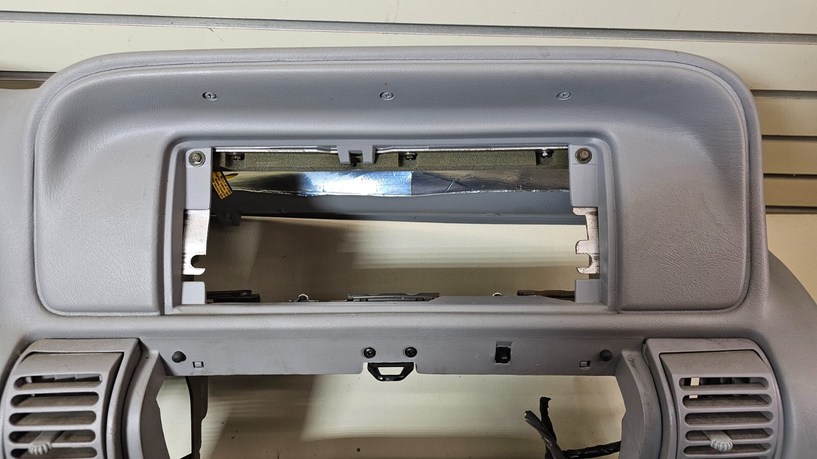 🔥95-99 CHEVY GMC SILVERADO CK Dashboard DASH CORE Frame Mount Assembly GRAY DB2