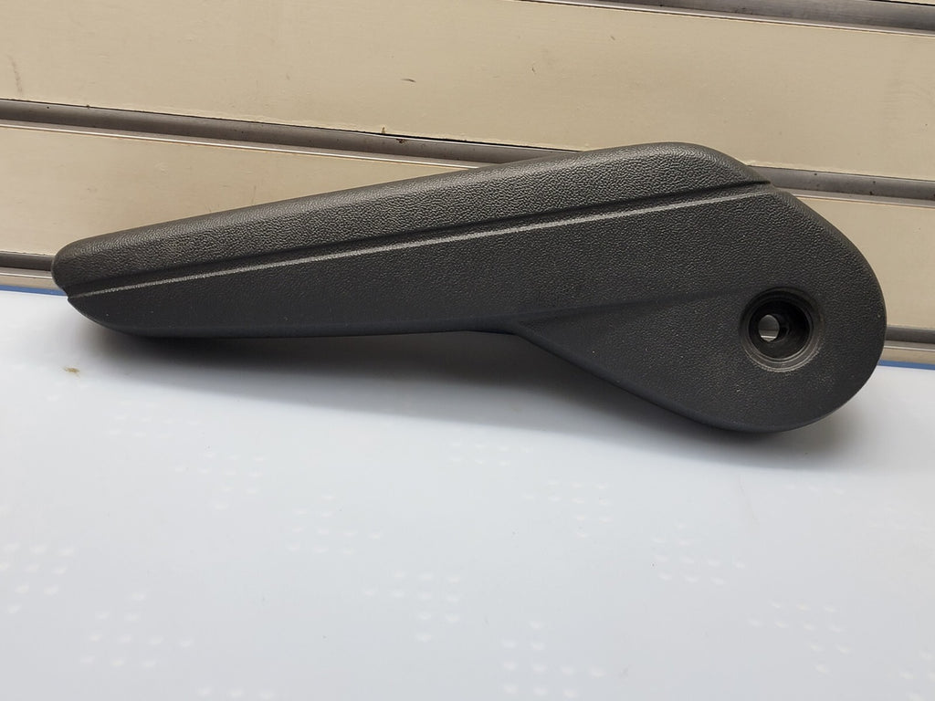 08-11 CARAVAN TOWN & COUNTRY RIGHT PASSENGER SIDE FRONT SEAT ARMREST GRAY