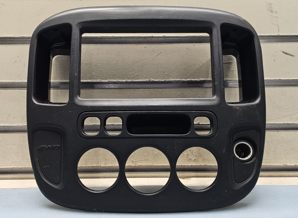 🔥01-07 FORD ESCAPE CENTER DASH RADIO A/C CLIMATE TRIM BEZEL BLACK OEM