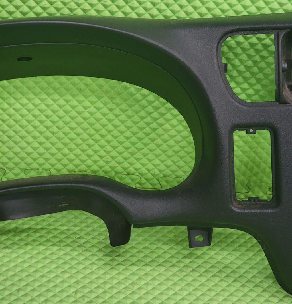 🔥98-04 BLAZER S10 JIMMY SONOMA Cluster Dash Radio Bezel Assembly Graphite C8