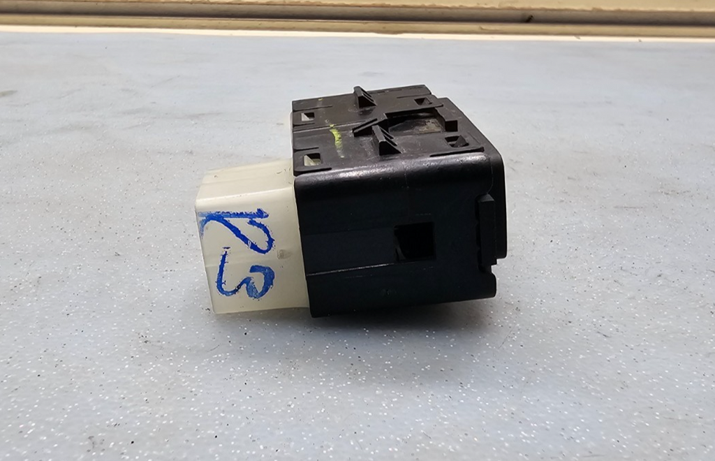🔥07-10 Sebring Charger Passenger Right Front Window Door Switch Assembly Black