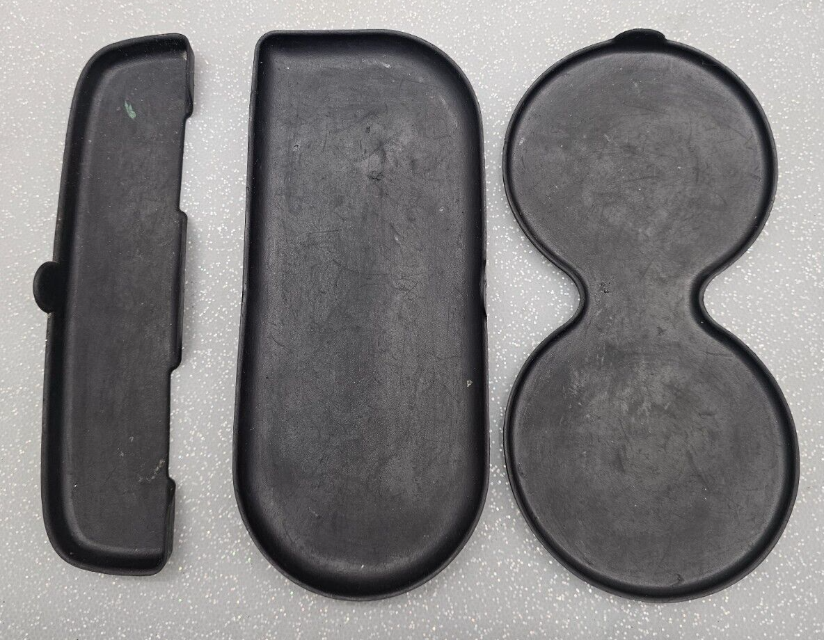 03-06 TAHOE SILVERADO FRONT CENTER CONSOLE CUP HOLDER DRINK HOLDER INSERT LINER