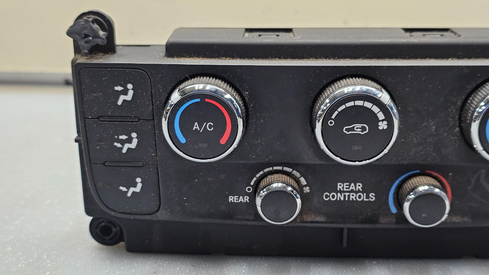 11-20 Grand Caravan Dash AC Heater Temperature Climate Control Unit Conditioner