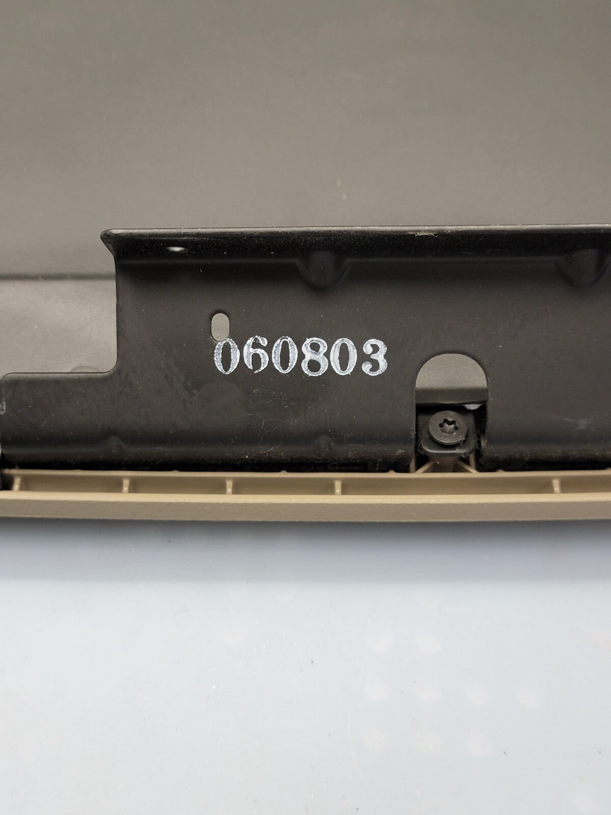 🔥05-07 MERCURY MONTEGO FORD 500 UPPER DASH CUBBY STORAGE COMPARTMENT BOX TAN