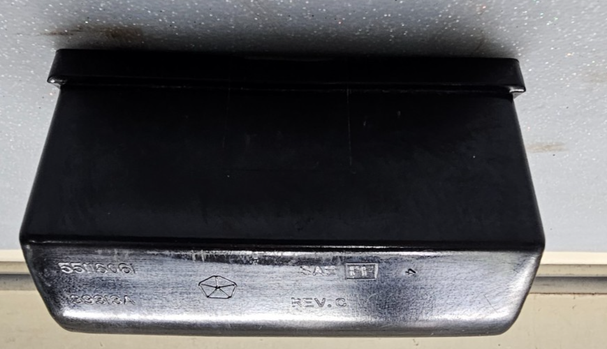 🔥99-04 Jeep Grand Cherokee Dash Insert Ash Tray Ashtray OEM Mopar Black