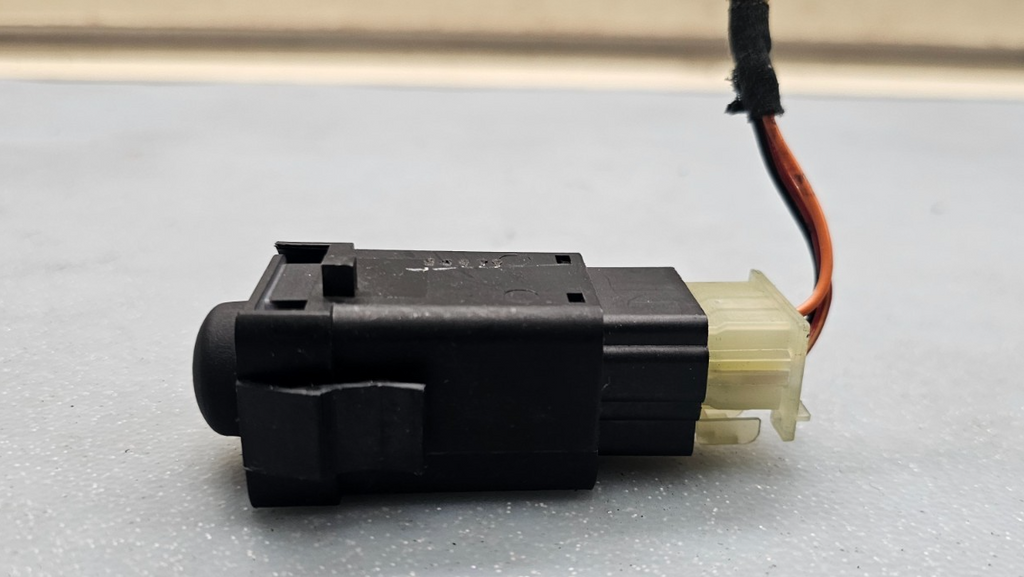 🔥98-02 Concorde 300M LHS Intrepid Mopar Switch Traction Control Assembly black