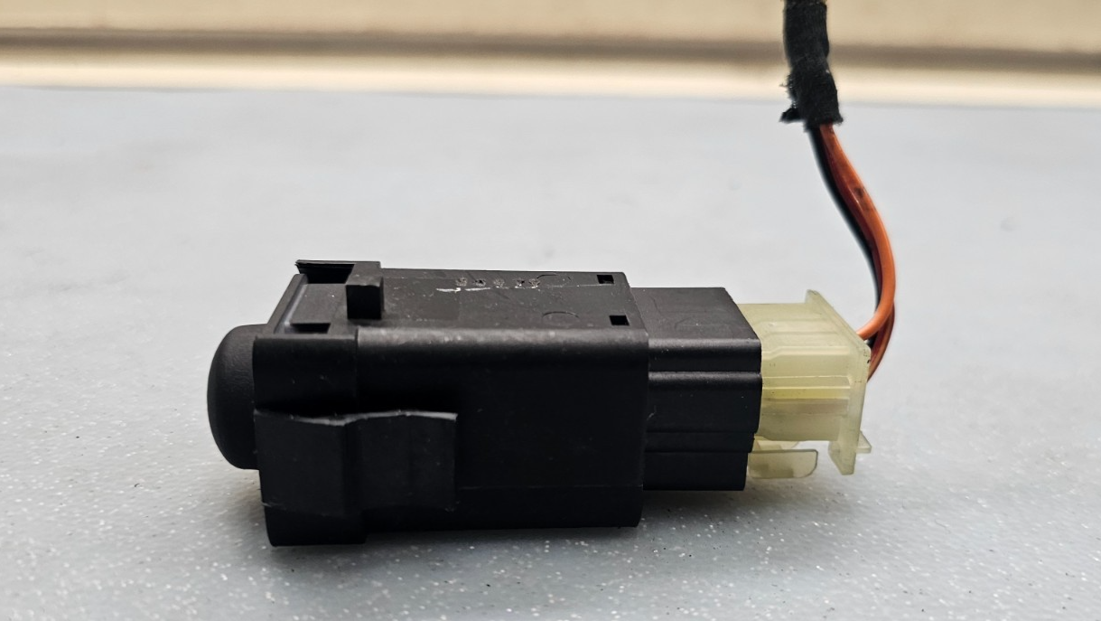 🔥98-02 Concorde 300M LHS Intrepid Mopar Switch Traction Control Assembly black