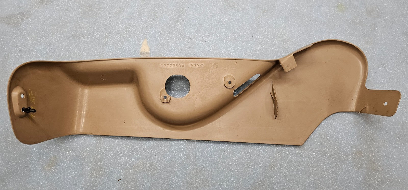 🔥99-05 Ford F250 F350 Front Right Passenger Manual Seat Outer Trim Panel Tan