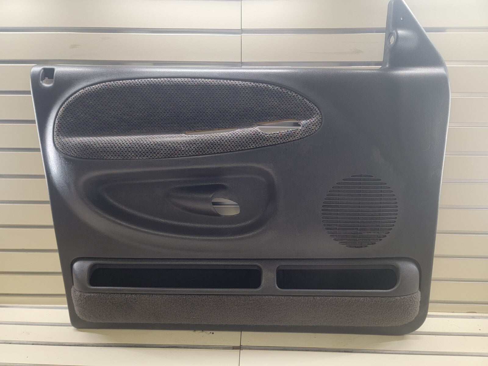 98-01 Dodge Ram 1500 2500 3500 Front Left Driver Door Trim Panel black auto D10
