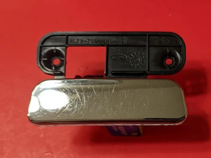 🔥03-06 Navigator Center Console Armrest Door Lid Latch Chrome Striker Assembly